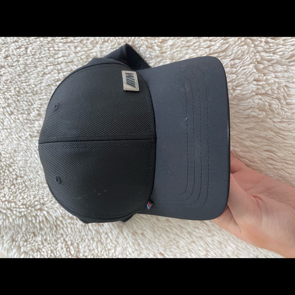 Mens authentic BMW M hat (like new) very high quality material!!